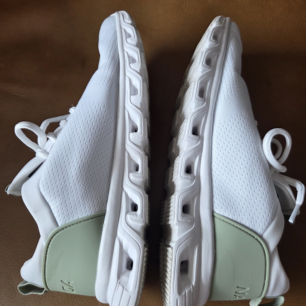 SOLD!!!!!!Nautica Chiatica White and Sage Green Women's Sneakers - Picture 7 of 8